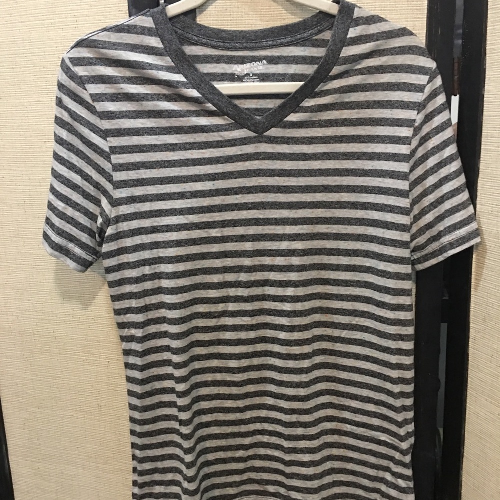 Arizona V Neck T Shirt